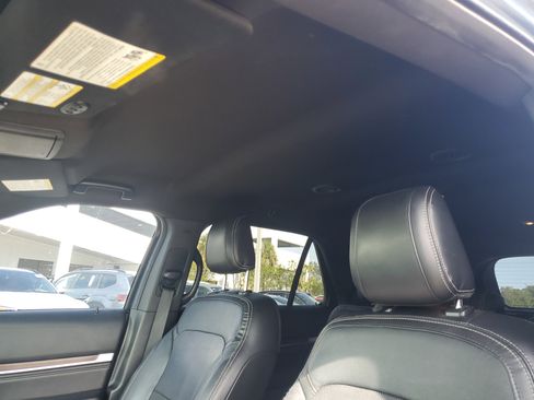 Used 2018 Ford Explorer Limited w/ Equipment Group 301A image 28