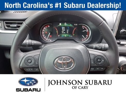 Used 2025 Toyota RAV4 XLE Premium AWD/4WD image 18