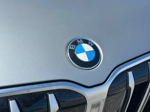 New 2026 BMW X1 xDrive28i w/ Technology Package AWD/4WD image 11