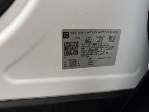 Used 2023 GMC Terrain SLE image 24