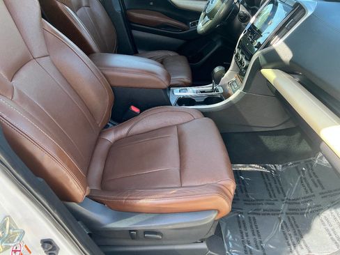 Used 2019 Subaru Ascent Touring AWD/4WD image 31