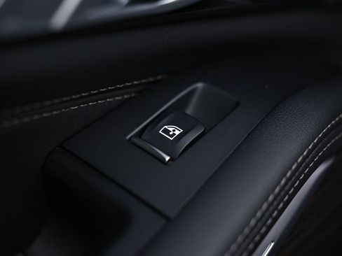 New 2026 BMW X5 xDrive40i w/ M Sport Package image 25