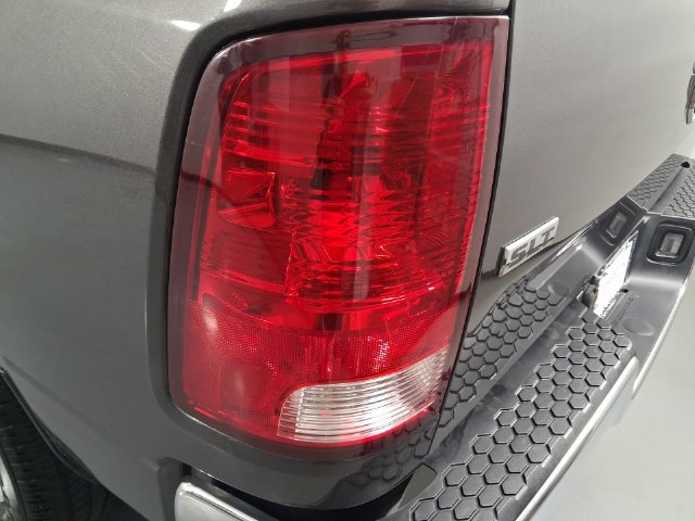 Used 2024 RAM 1500 Classic SLT AWD/4WD image 29