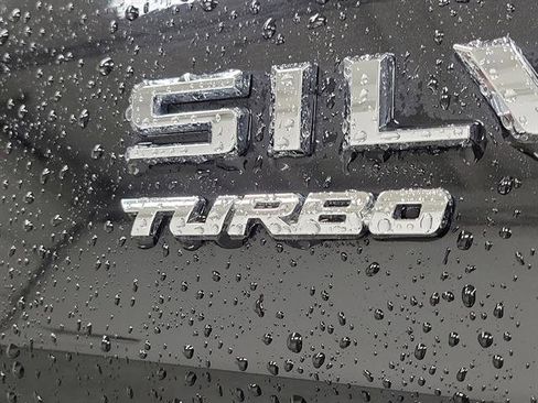 Used 2021 Chevrolet Silverado 1500 RST image 6