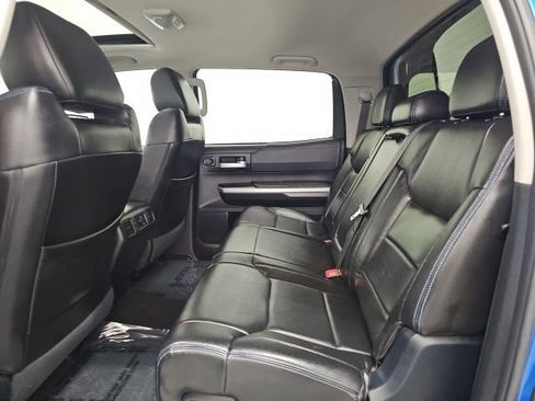 Used 2017 Toyota Tundra SR5 AWD/4WD image 28