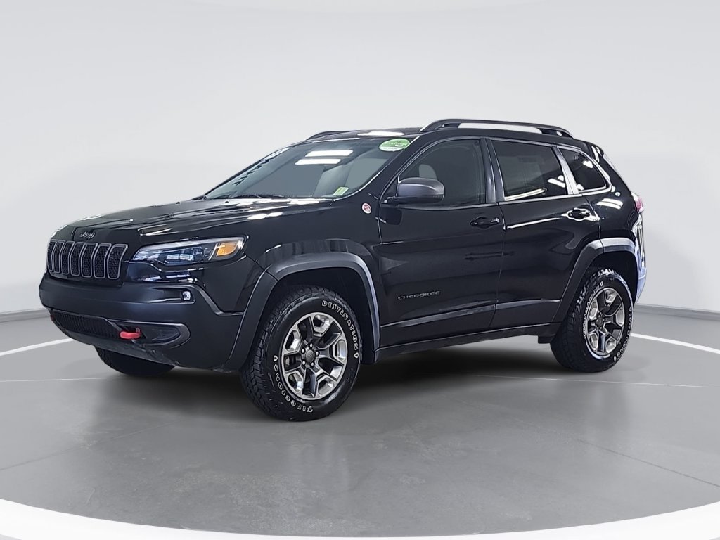 Used 2019 Jeep Cherokee Trailhawk AWD/4WD image 9
