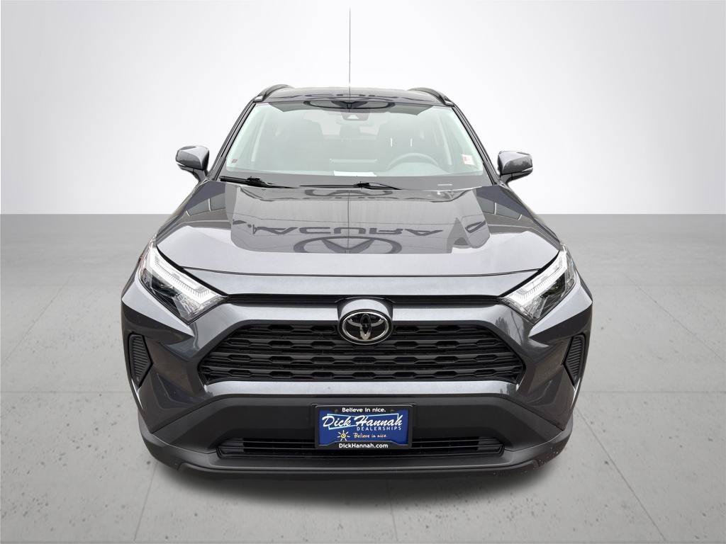 Used 2025 Toyota RAV4 LE AWD/4WD image 2