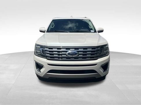Used 2018 Ford Expedition Max Limited w/ Equipment Group 302A RWD image 2