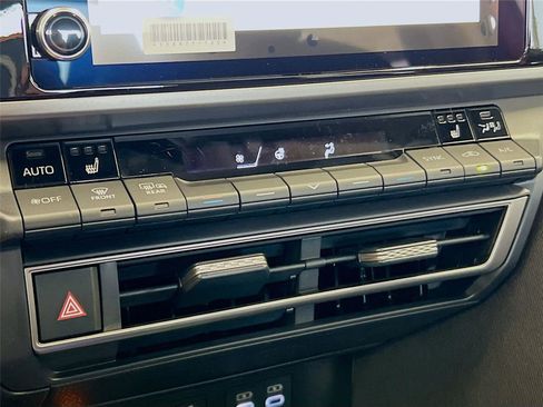 New 2026 Toyota Camry LE w/ Convenience Package image 10