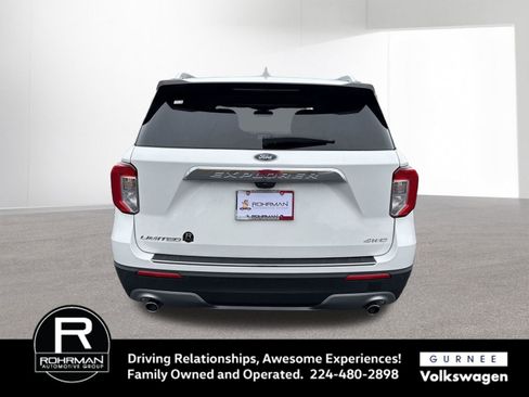 Used 2021 Ford Explorer Limited w/ Equipment Group 301A AWD/4WD image 8