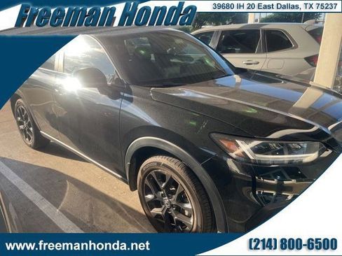 Used 2024 Honda HR-V Sport image 1