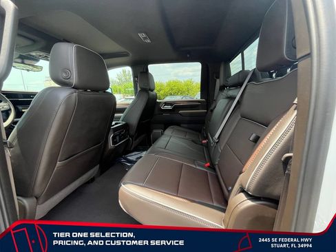 New 2026 GMC Sierra 2500 Denali w/ Denali Reserve Package AWD/4WD image 12