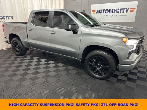 Used 2025 Chevrolet Silverado 1500 RST w/ Convenience Package II AWD/4WD image 1