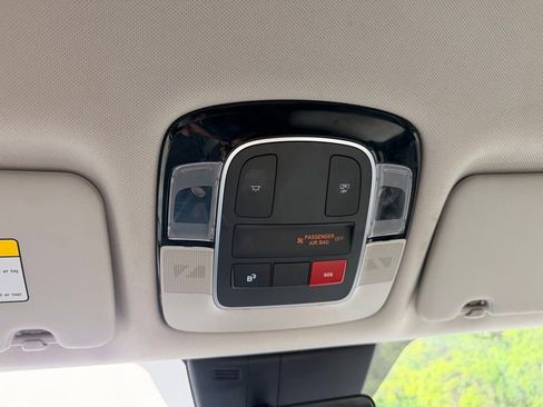 Certified 2025 Hyundai Tucson SEL AWD/4WD image 28