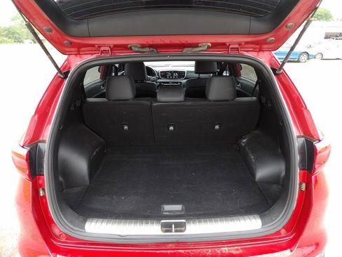 Used 2021 Kia Sportage S w/ S AWD Premium Package image 9