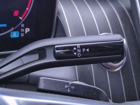 Used 2023 Mercedes-Benz GLC 300 4MATIC image 28