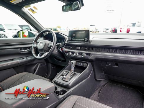 Used 2025 Honda CR-V Sport image 12