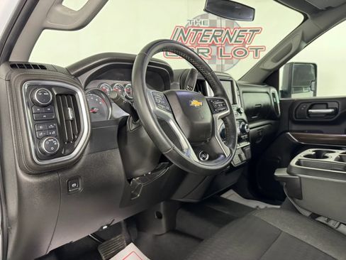 Used 2023 Chevrolet Silverado 2500 LT w/ Convenience Package AWD/4WD image 10