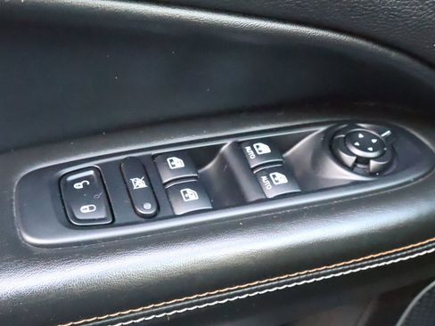 Used 2017 Jeep Compass Sport AWD/4WD image 33