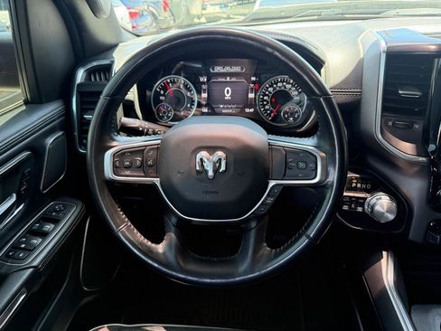 Used 2022 RAM 1500 Laramie AWD/4WD image 17