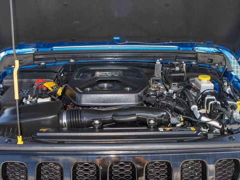 Used 2021 Jeep Wrangler Willys image 29