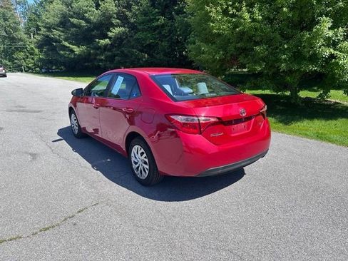 Used 2019 Toyota Corolla LE FWD image 5