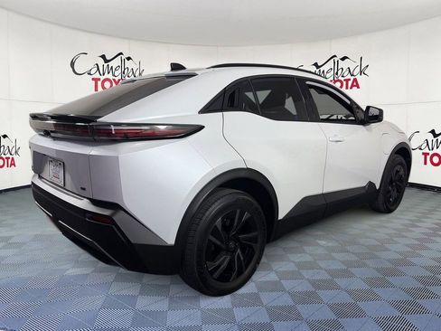 New 2026 Toyota C-HR AWD/4WD image 7