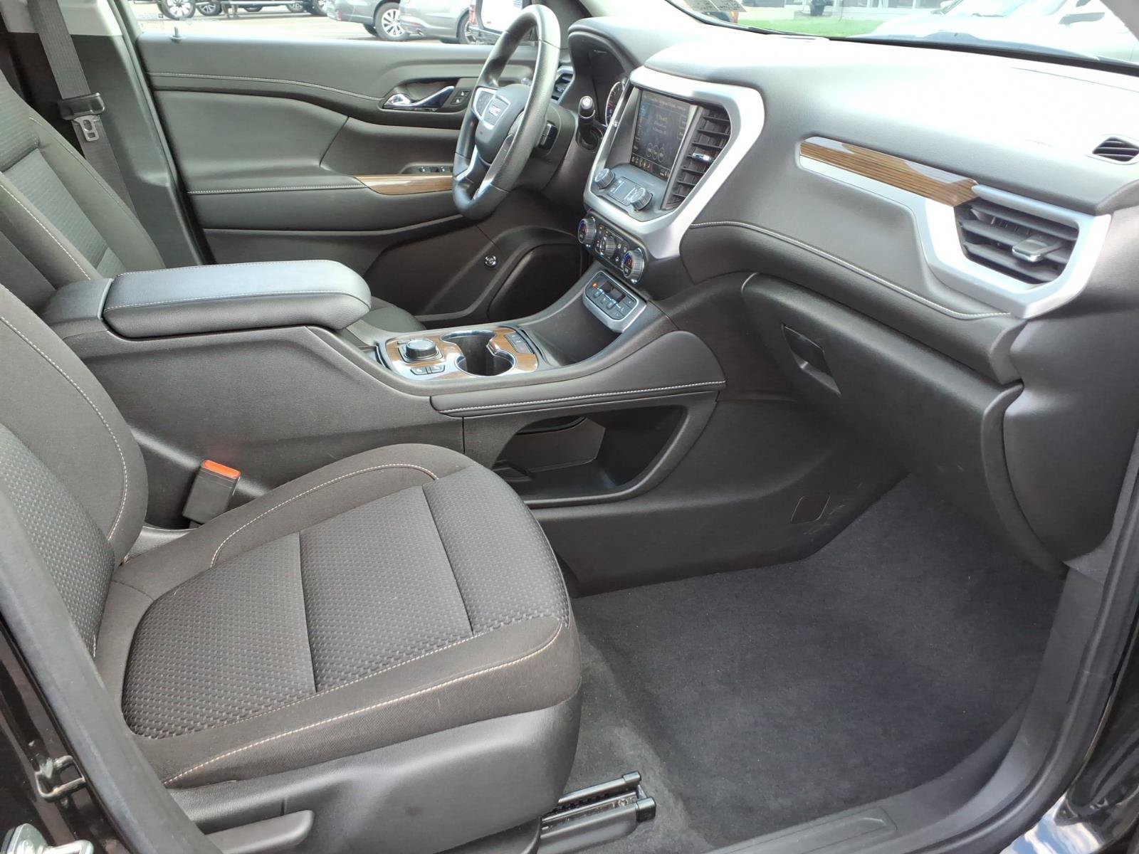 Certified 2023 GMC Acadia SLE w/ Driver Convenience Package AWD/4WD image 28