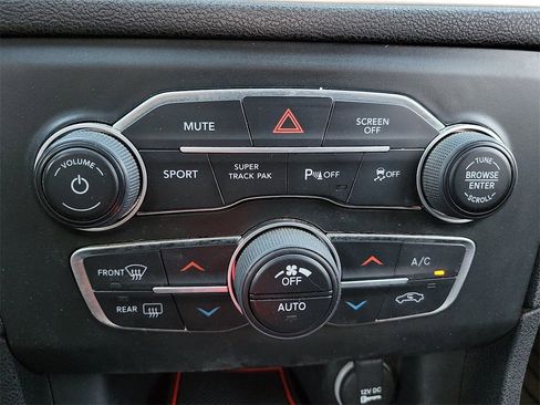 Used 2022 Dodge Charger GT w/ Driver Convenience Group image 15