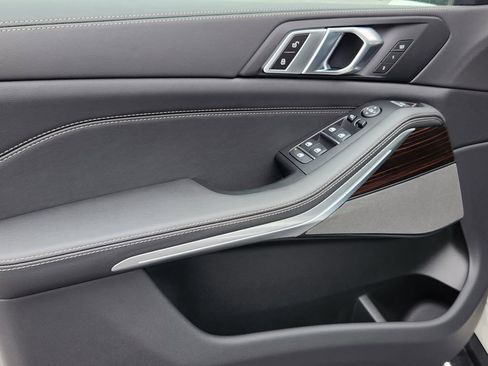 New 2026 BMW X5 xDrive40i AWD/4WD image 8
