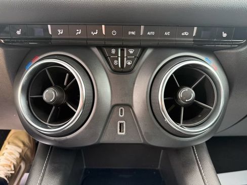 Used 2024 Chevrolet Blazer LT AWD/4WD image 26