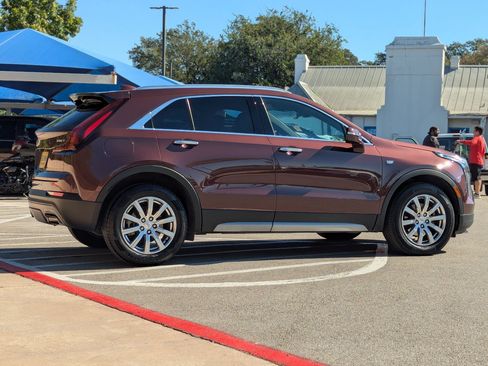 Used 2023 Cadillac XT4 Premium Luxury image 4