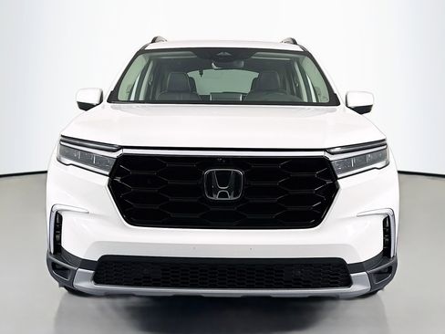 Certified 2023 Honda Pilot Elite image 2