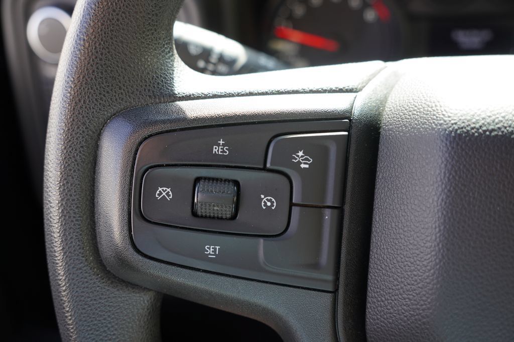 Used 2022 Chevrolet Silverado 1500 Custom w/ LPO, Dark Essentials Package AWD/4WD image 29