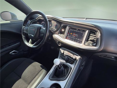 Used 2021 Dodge Challenger R/T Scat Pack RWD image 15