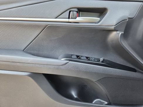 Used 2025 Toyota Camry SE w/ Convenience Package FWD image 19