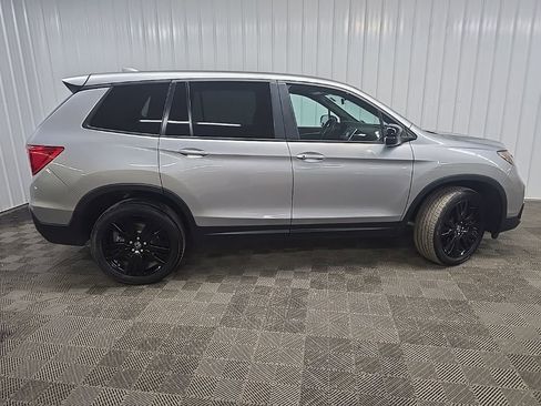 Used 2019 Honda Passport Sport image 2