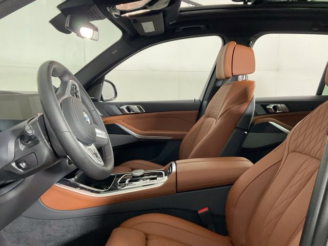 Certified 2026 BMW X5 xDrive40i w/ M Sport Package AWD/4WD image 27