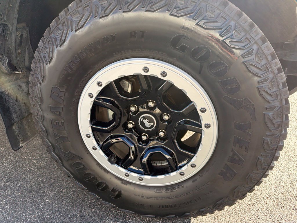 Used 2025 Ford Bronco Badlands AWD/4WD image 8
