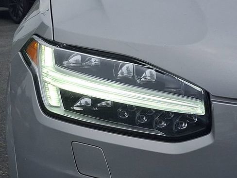 Used 2023 Volvo XC90 B6 Ultimate w/ Protection Package Premier AWD/4WD image 8