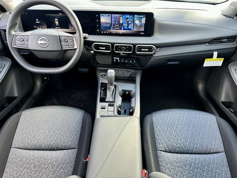 New 2026 Nissan Sentra SV image 3