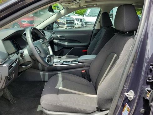 Certified 2023 Hyundai Sonata SEL w/ Convenience Package FWD image 17