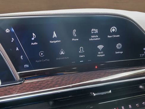 Used 2022 Cadillac Escalade Sport Platinum w/ LPO, ONYX Package AWD/4WD image 16