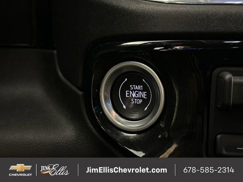 Certified 2025 Chevrolet Silverado 1500 LT image 18