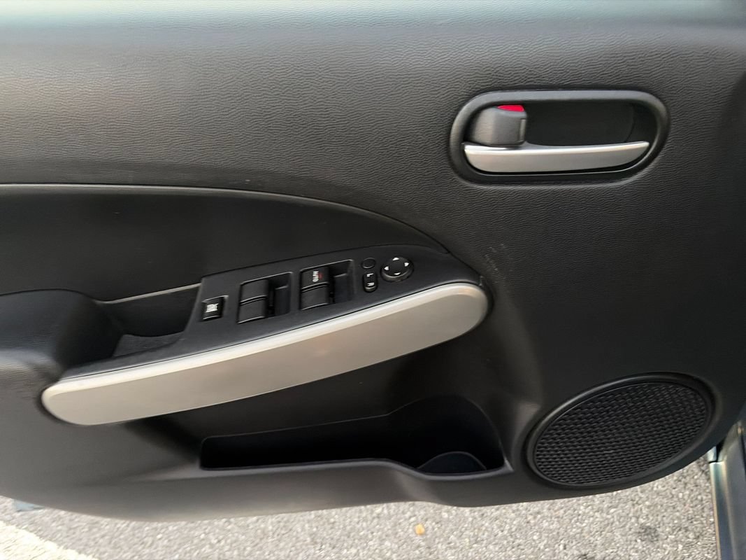 Used 2014 MAZDA MAZDA2 Sport FWD image 14