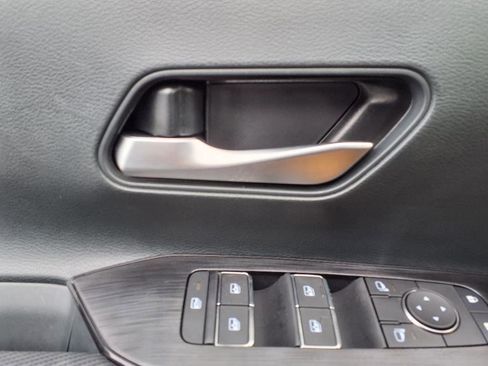 New 2025 Nissan Kicks SR w/ Illumination Package image 16