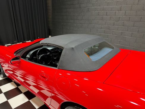 Used 1999 Chevrolet Corvette Convertible w/ Memory Pkg RWD image 8