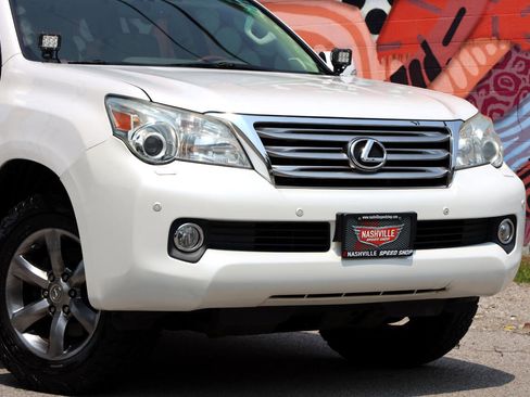 Used 2012 Lexus GX 460 Premium image 3
