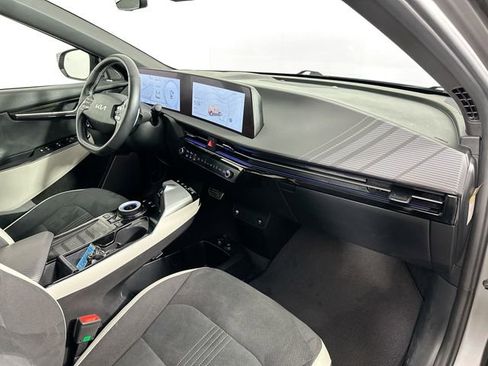 Used 2023 Kia EV6 GT-Line w/ GT-Line Suede Seat Package AWD/4WD image 32