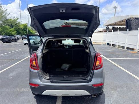 Used 2019 Buick Encore Preferred FWD image 19